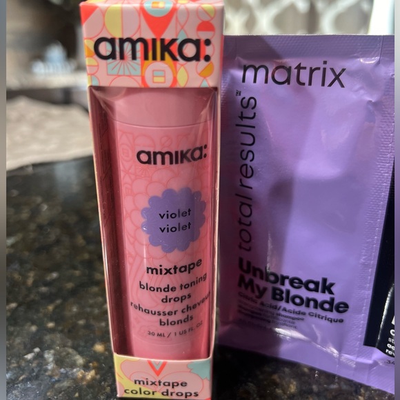 Blonde hair care - Picture 2 of 3